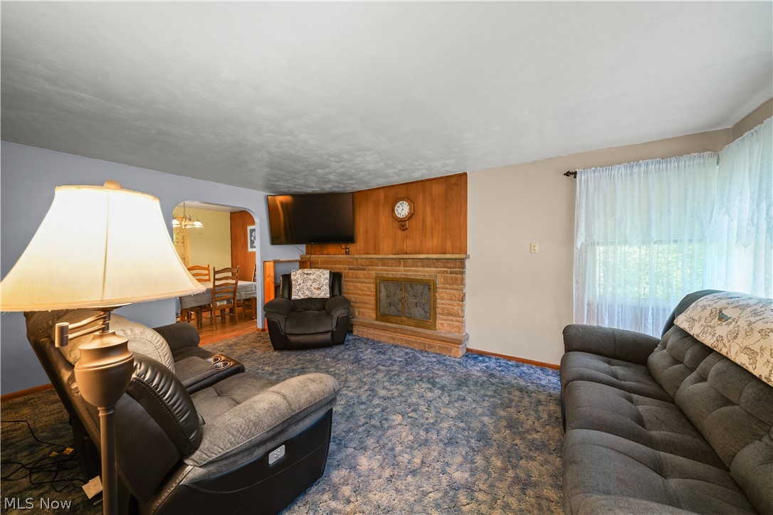 9621 Wolfe Road Windham, OH 44288 - Photo 14 of 39