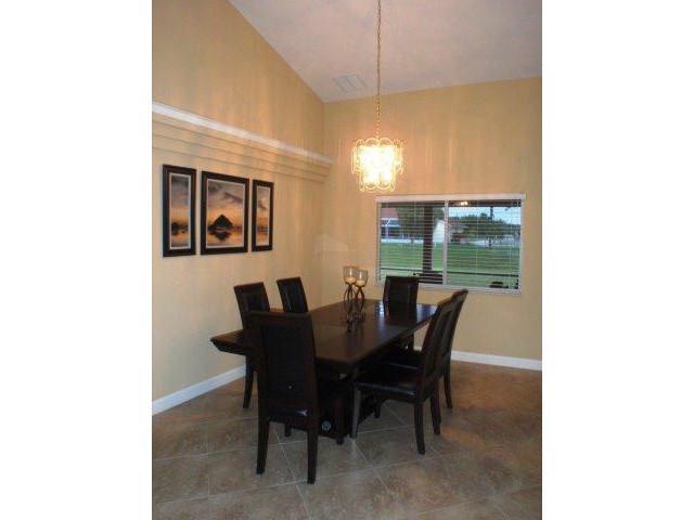 2599 Southwest Fair Isle Road Port St. Lucie, FL 34987 - Photo 10 of 25 Gallery Image 10
