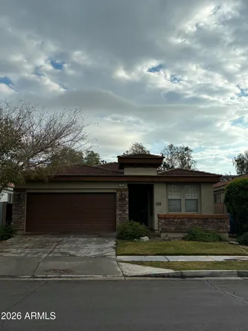 $2,195 | 1285 South Ponderosa Drive, Gilbert, AZ 85296