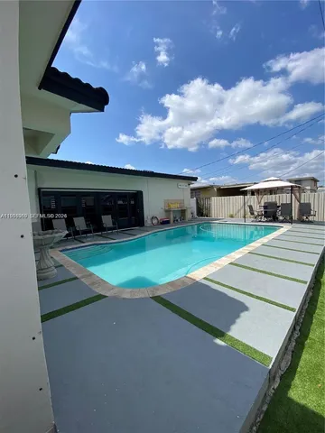 $4,300 | 8531 Southwest 16th Terrace, Miami, FL 33155