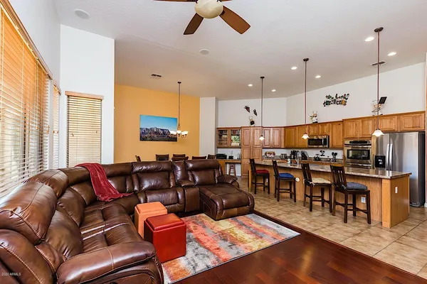 $12,500 | 7317 North 85th Avenue, Glendale, AZ 85305