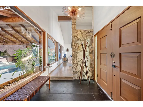 $1,200,000 | 2430 Wilson Drive, Eugene, OR 97405