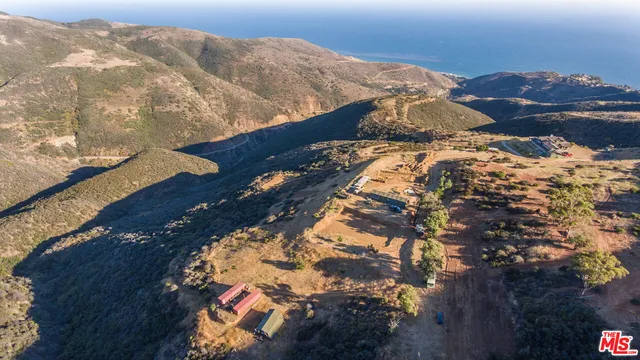 $34,000,000 | 9950 Cotharin Road, Malibu, CA 90265