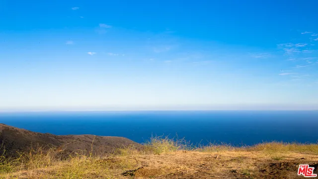 $34,000,000 | 9950 Cotharin Road, Malibu, CA 90265