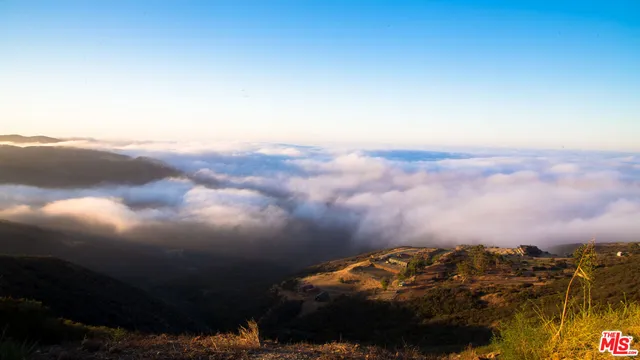 $34,000,000 | 9950 Cotharin Road, Malibu, CA 90265