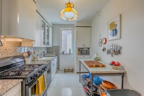 $2,250,000 | 3553 12th Avenue | Kensington