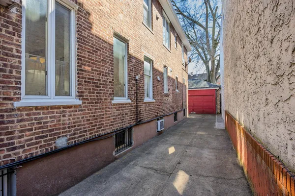 $2,250,000 | 3553 12th Avenue | Kensington