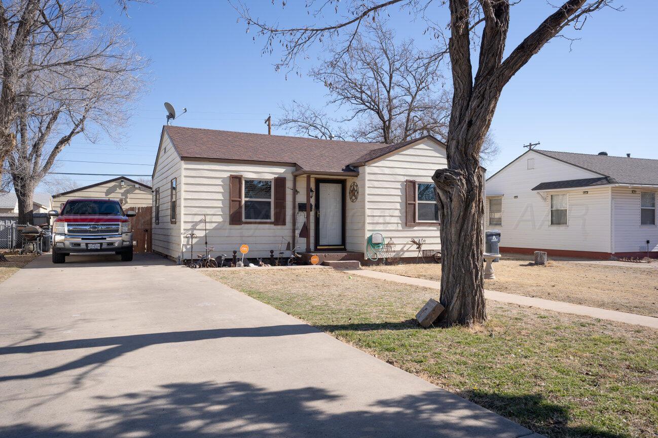 4207 Gables Street Amarillo, TX 79110 - Photo 2 of 15 color-3