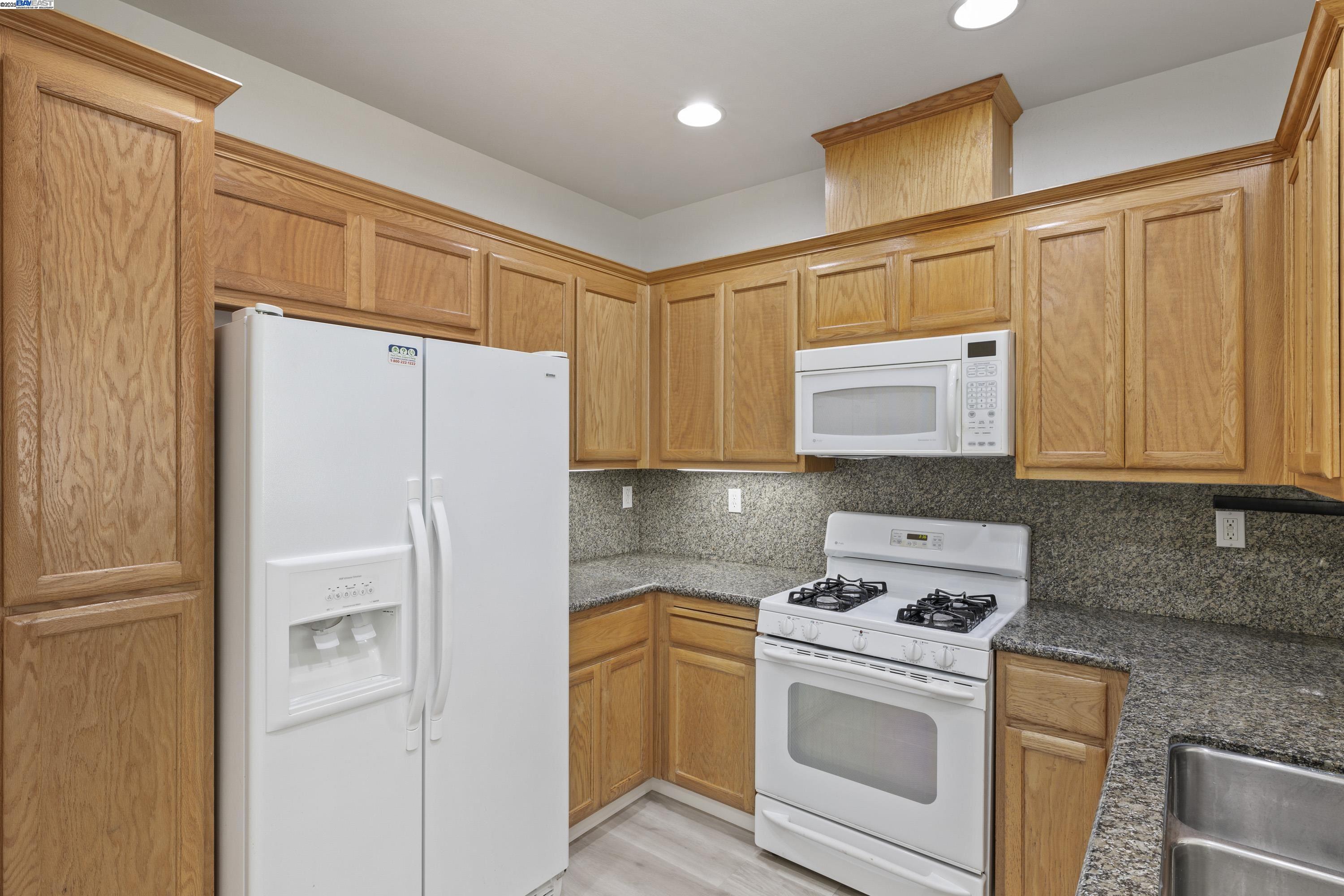 3290 Maguire Way, Unit 101 Dublin, CA 94568 - Photo 15 of 43