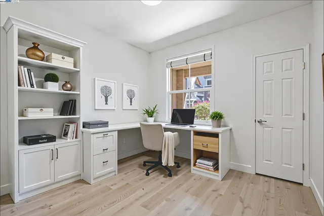 $810,000 | 3290 Maguire Way, Unit 101, Dublin, CA 94568