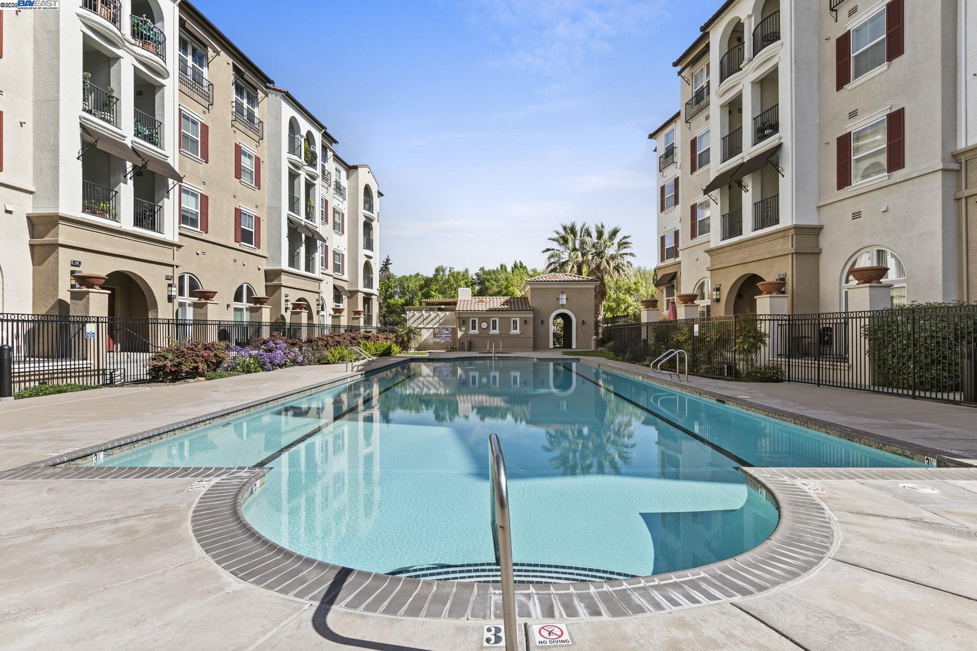 3290 Maguire Way, Unit 101 Dublin, CA 94568 - Photo 34 of 43