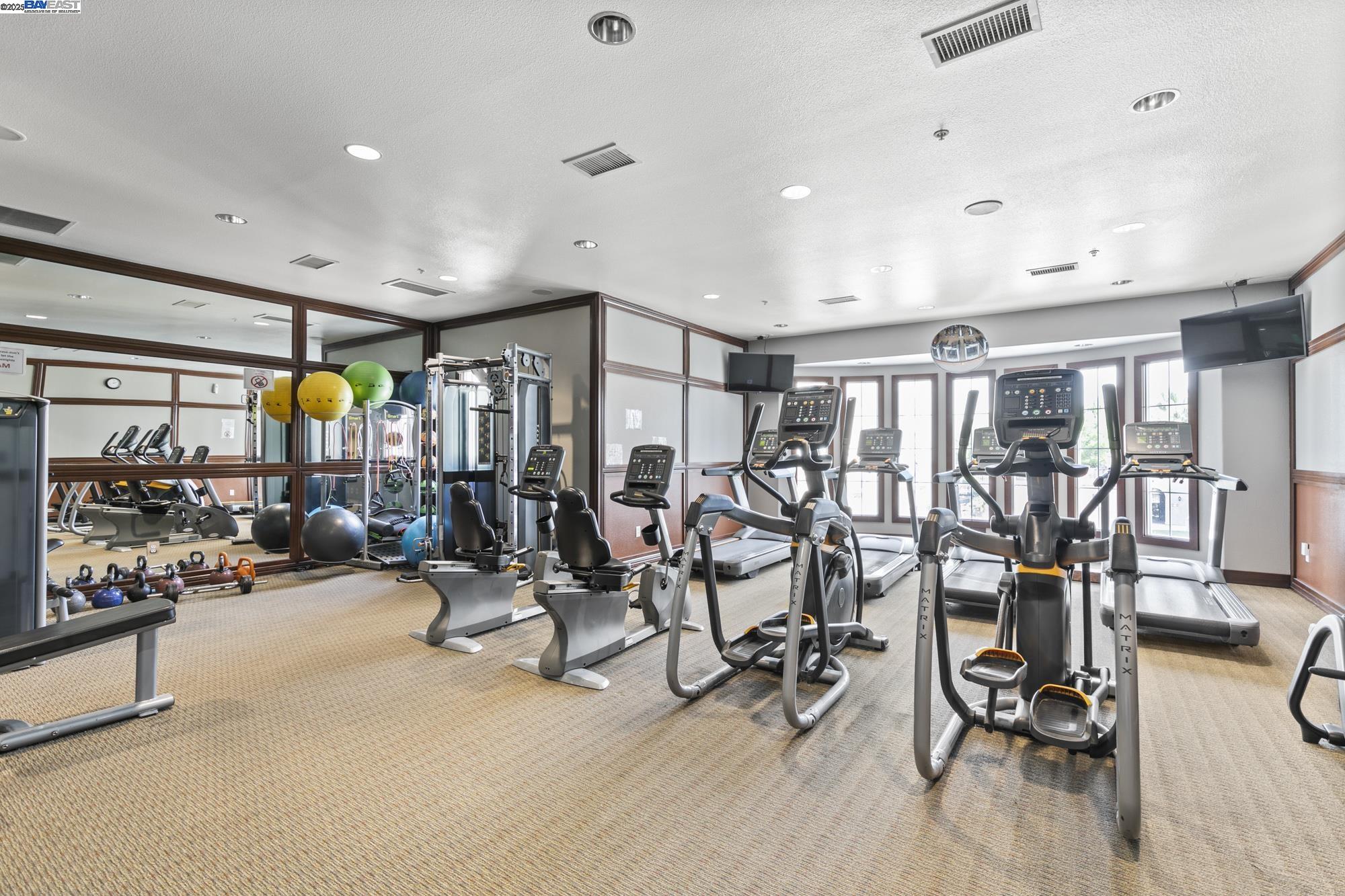 3290 Maguire Way, Unit 101 Dublin, CA 94568 - Photo 36 of 43