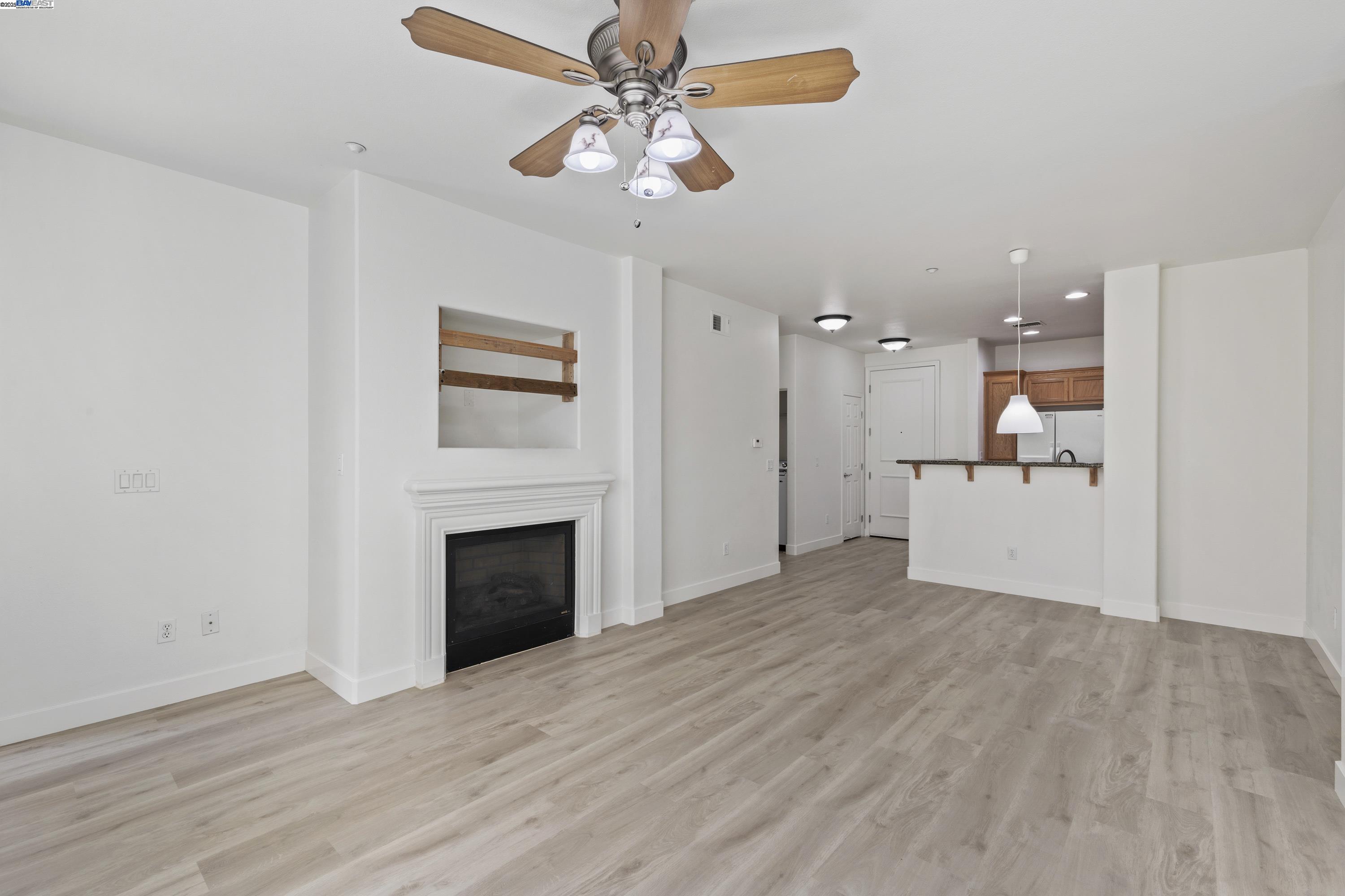 3290 Maguire Way, Unit 101 Dublin, CA 94568 - Photo 4 of 43