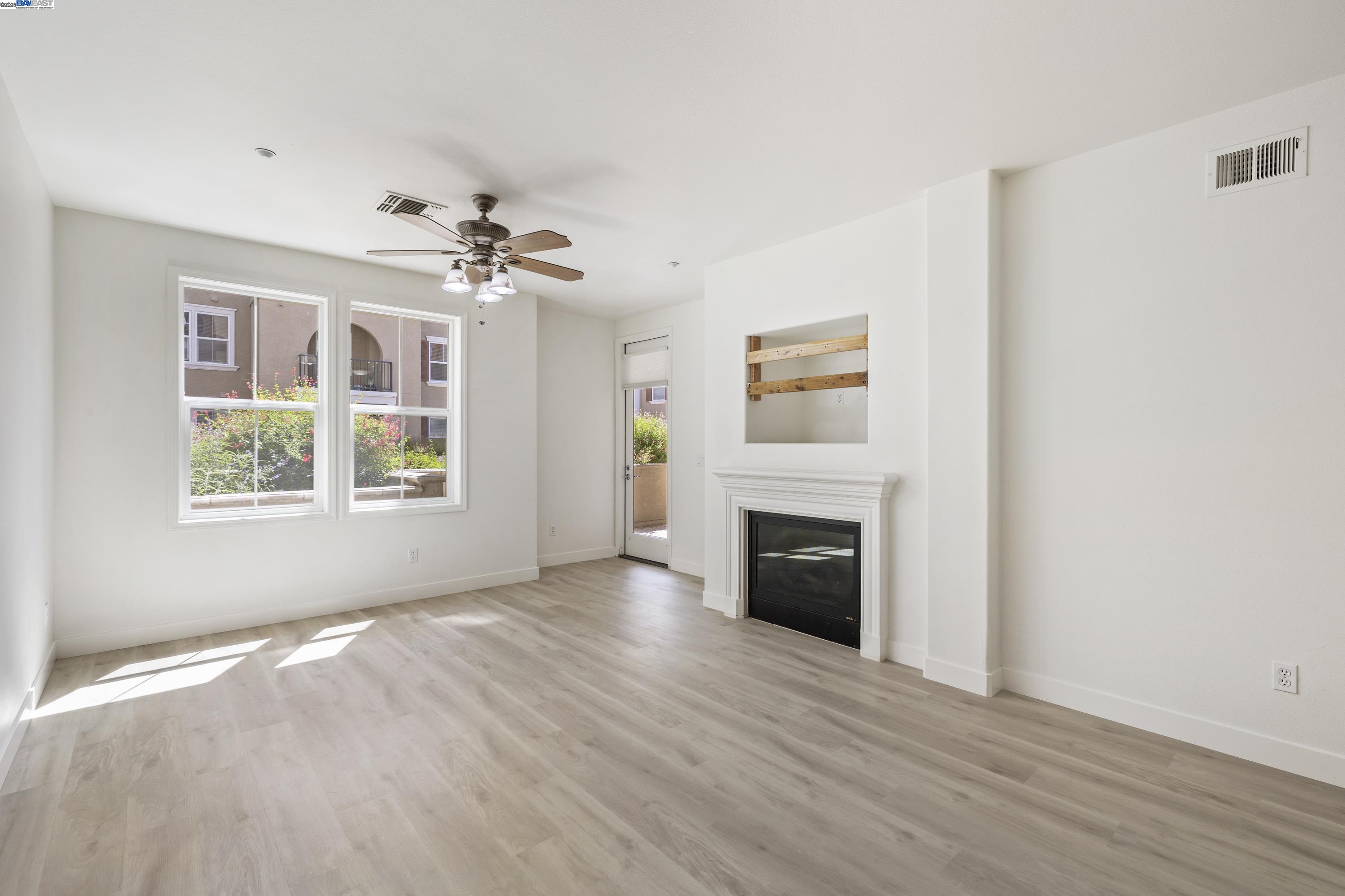 3290 Maguire Way, Unit 101 Dublin, CA 94568 - Photo 5 of 43