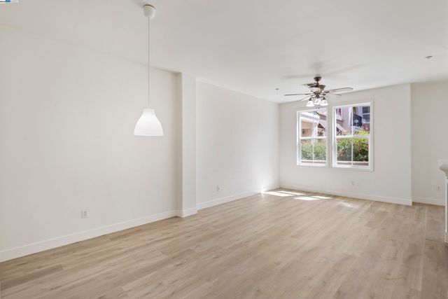 $810,000 | 3290 Maguire Way, Unit 101, Dublin, CA 94568