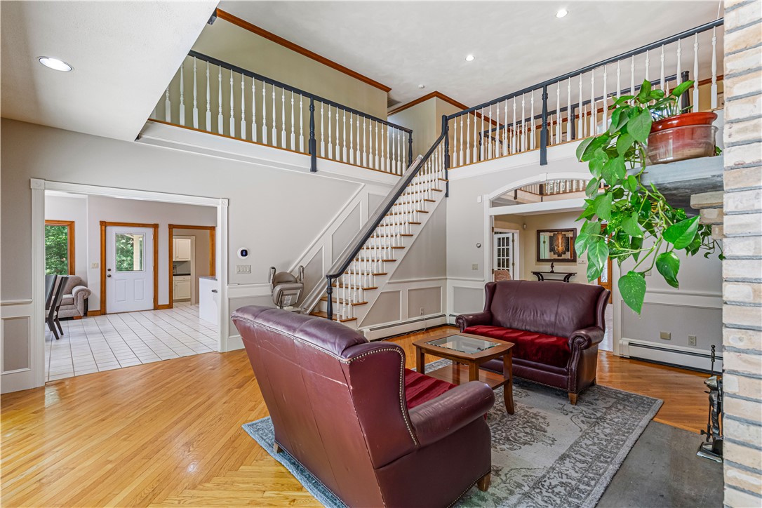 7 Kings Row Cumberland, RI 02864 - Photo 14 of 50
