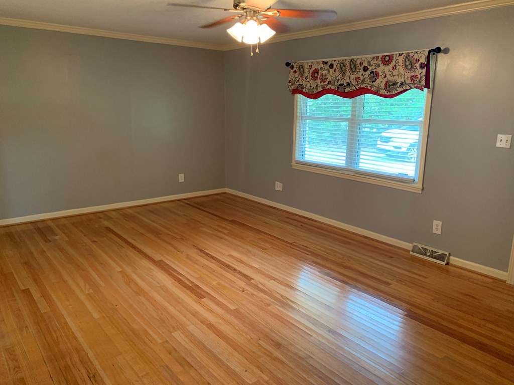 689 Howard Road Thomson, GA 30824 - Photo 3 of 31