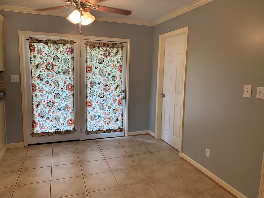 689 Howard Road Thomson, GA 30824 - Photo 8 of 31