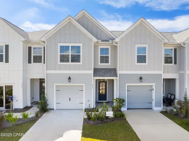 $2,400 | 219 Skylah Lane, Panama City Beach, FL 32407