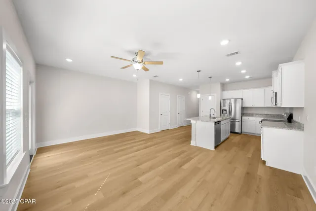 $2,400 | 219 Skylah Lane, Panama City Beach, FL 32407