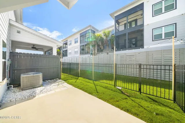 $2,400 | 219 Skylah Lane, Panama City Beach, FL 32407