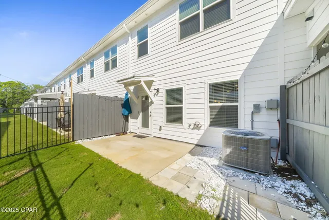 $2,400 | 219 Skylah Lane, Panama City Beach, FL 32407