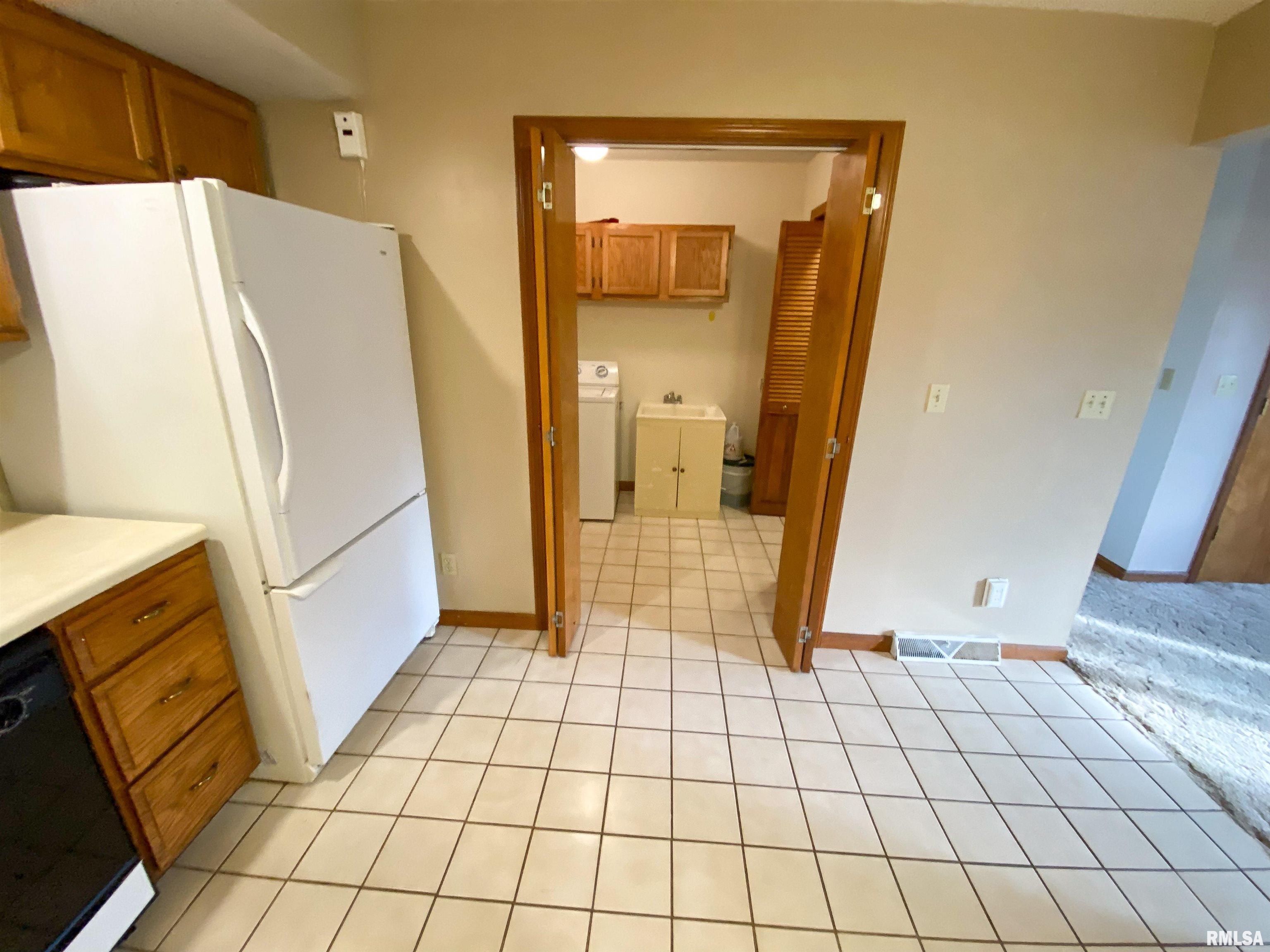 836 East 3rd Street Flora, IL 62839 - Photo 20 of 57 Gallery Image 20