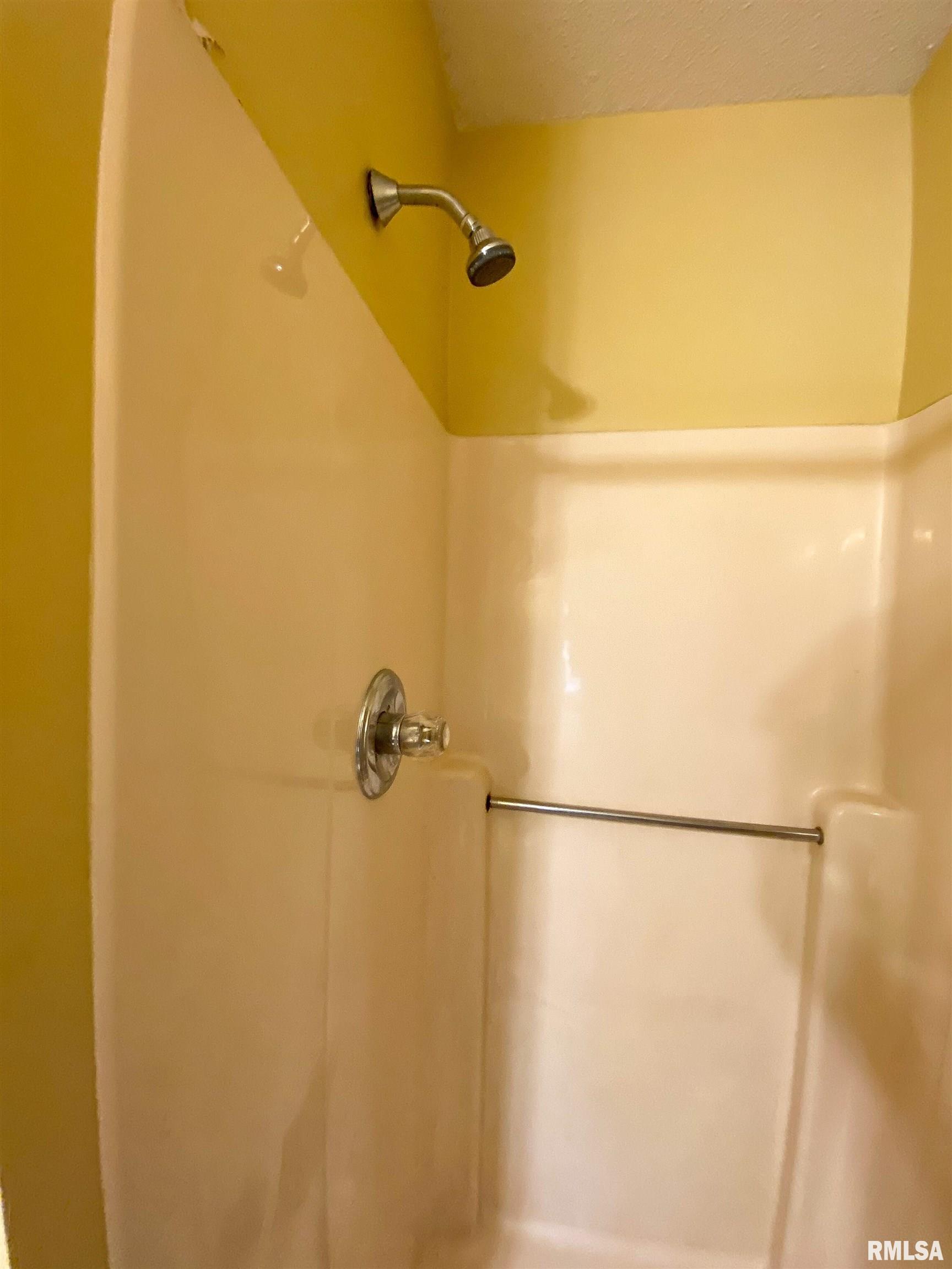 836 East 3rd Street Flora, IL 62839 - Photo 36 of 57 Gallery Image 36
