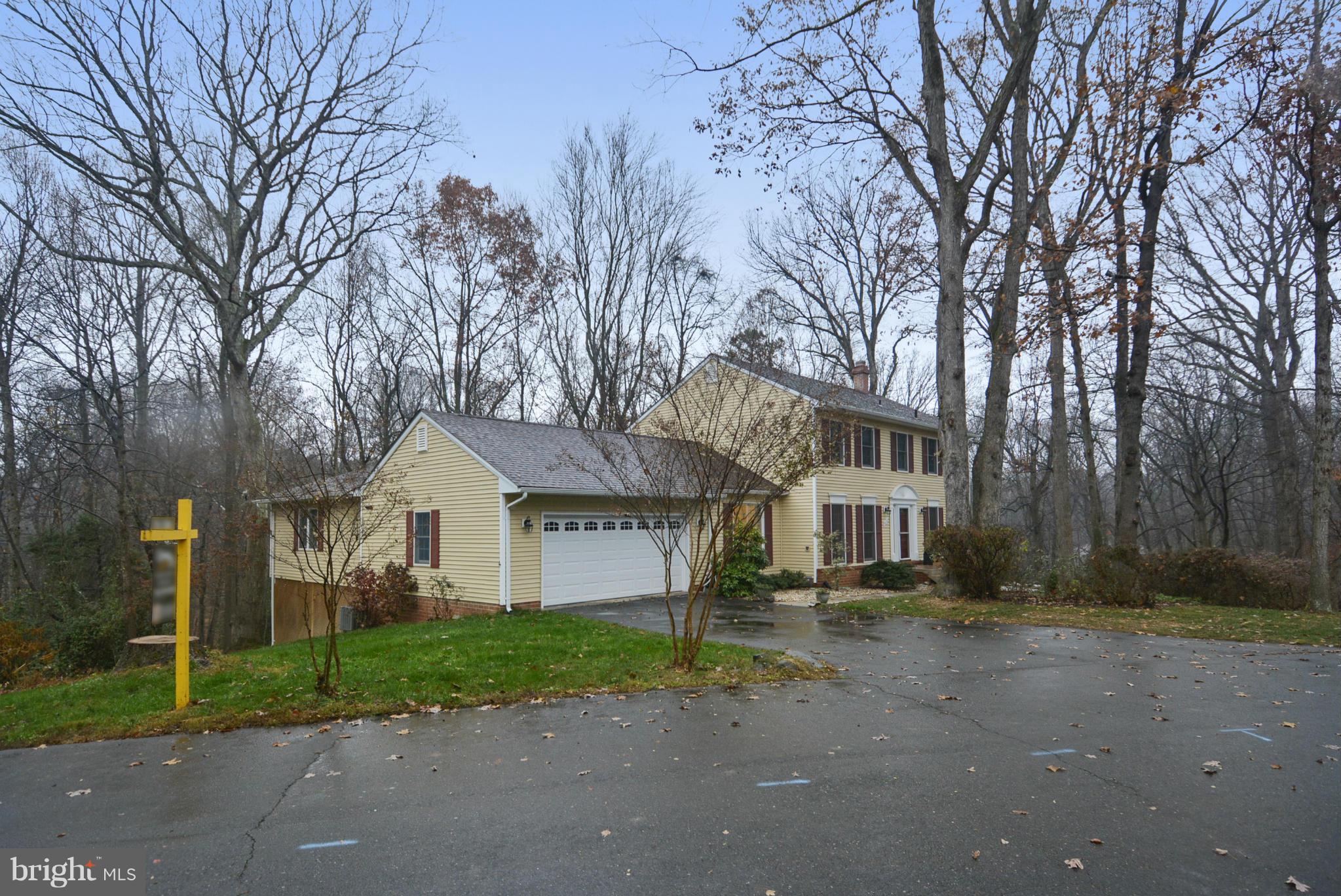 3111 Fox Mill Road Oakton, VA 22124 - Photo 2 of 30 Exterior (Front)