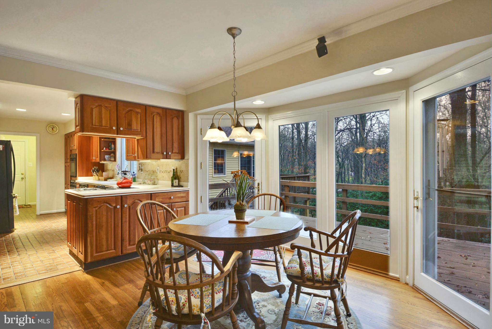 3111 Fox Mill Road Oakton, VA 22124 - Photo 9 of 30 Kitchen / Breakfast Room
