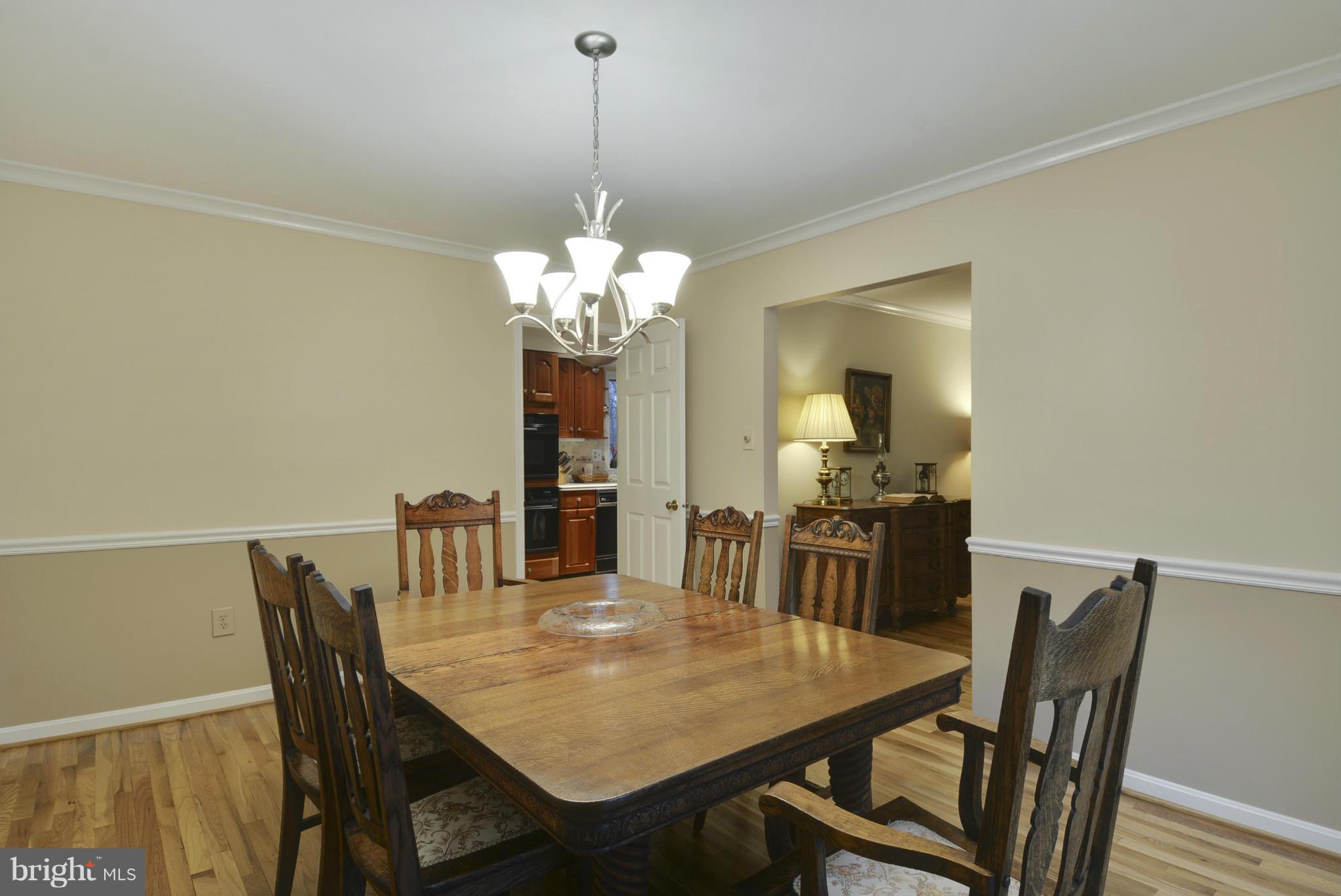 3111 Fox Mill Road Oakton, VA 22124 - Photo 10 of 30 Dining Room