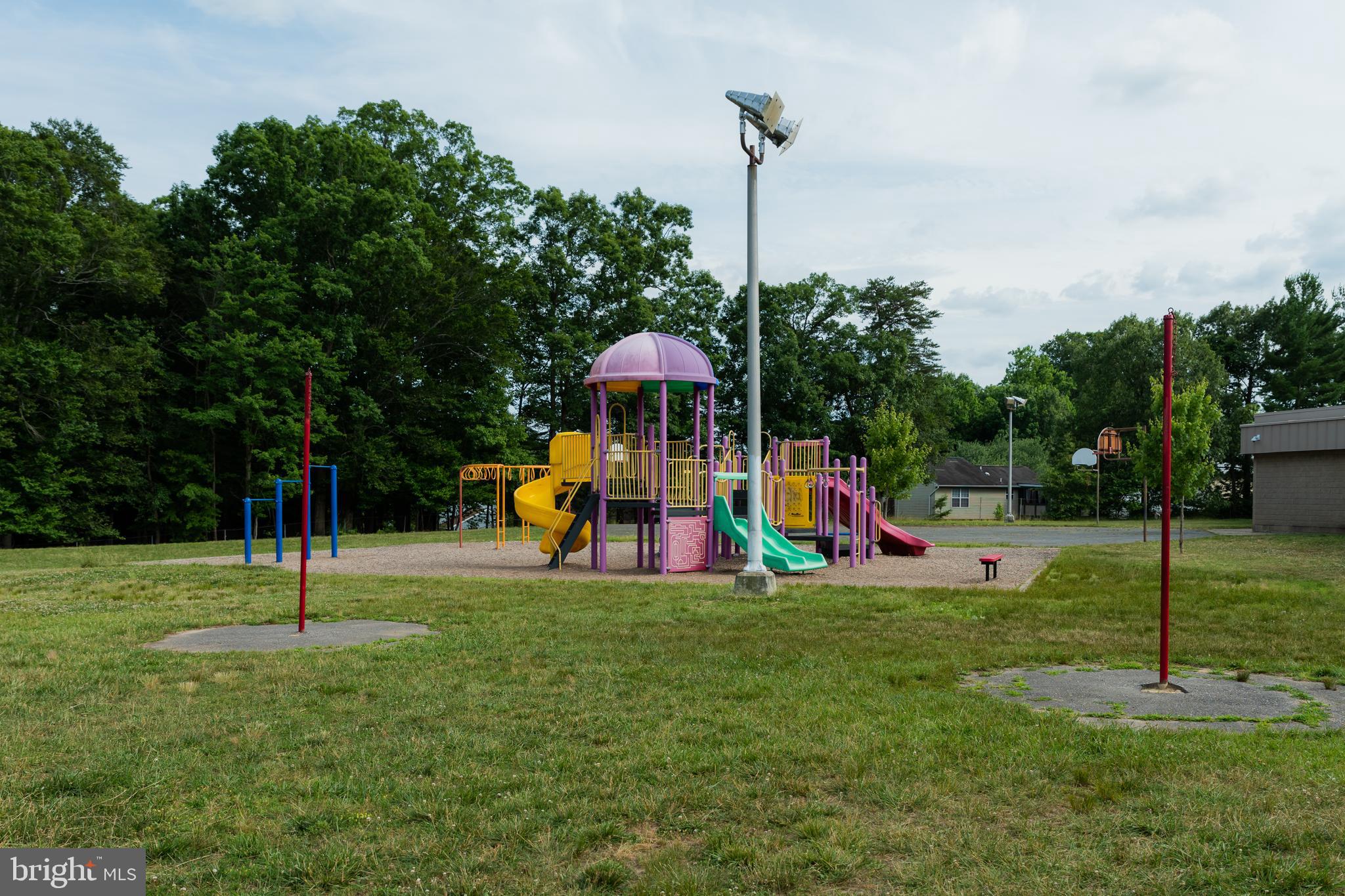 9302 Loughran Road Fort Washington, MD 20744 - Photo 40 of 45 Community