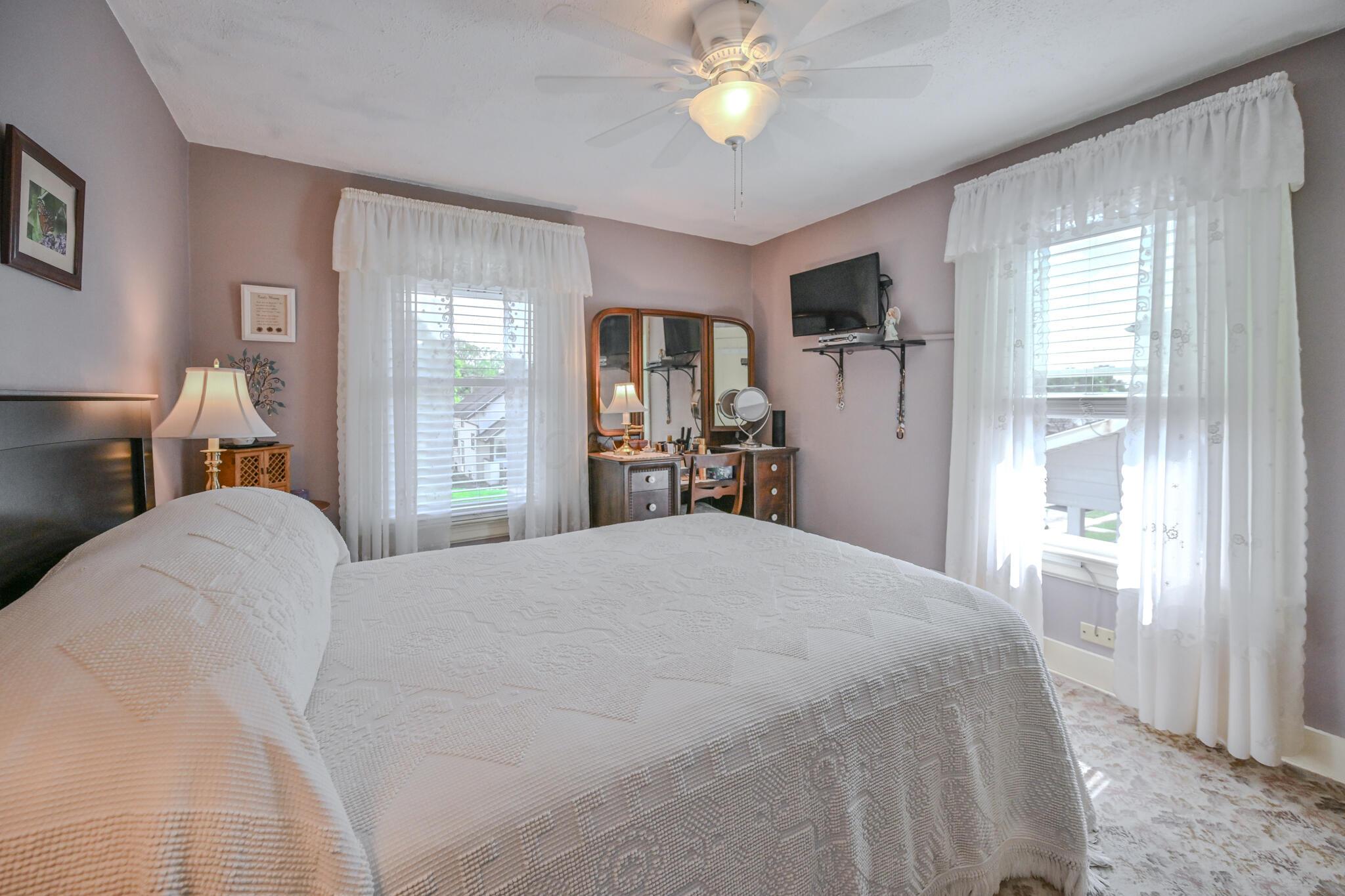 415 Bellaire Avenue Springfield, OH 45503 - Photo 35 of 56 20250929-415 Bellvue-035_1