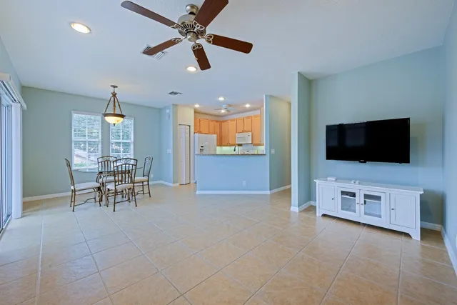 $3,250 | 198 Evergrene Parkway, Unit 198, Palm Beach Gardens, FL 33410