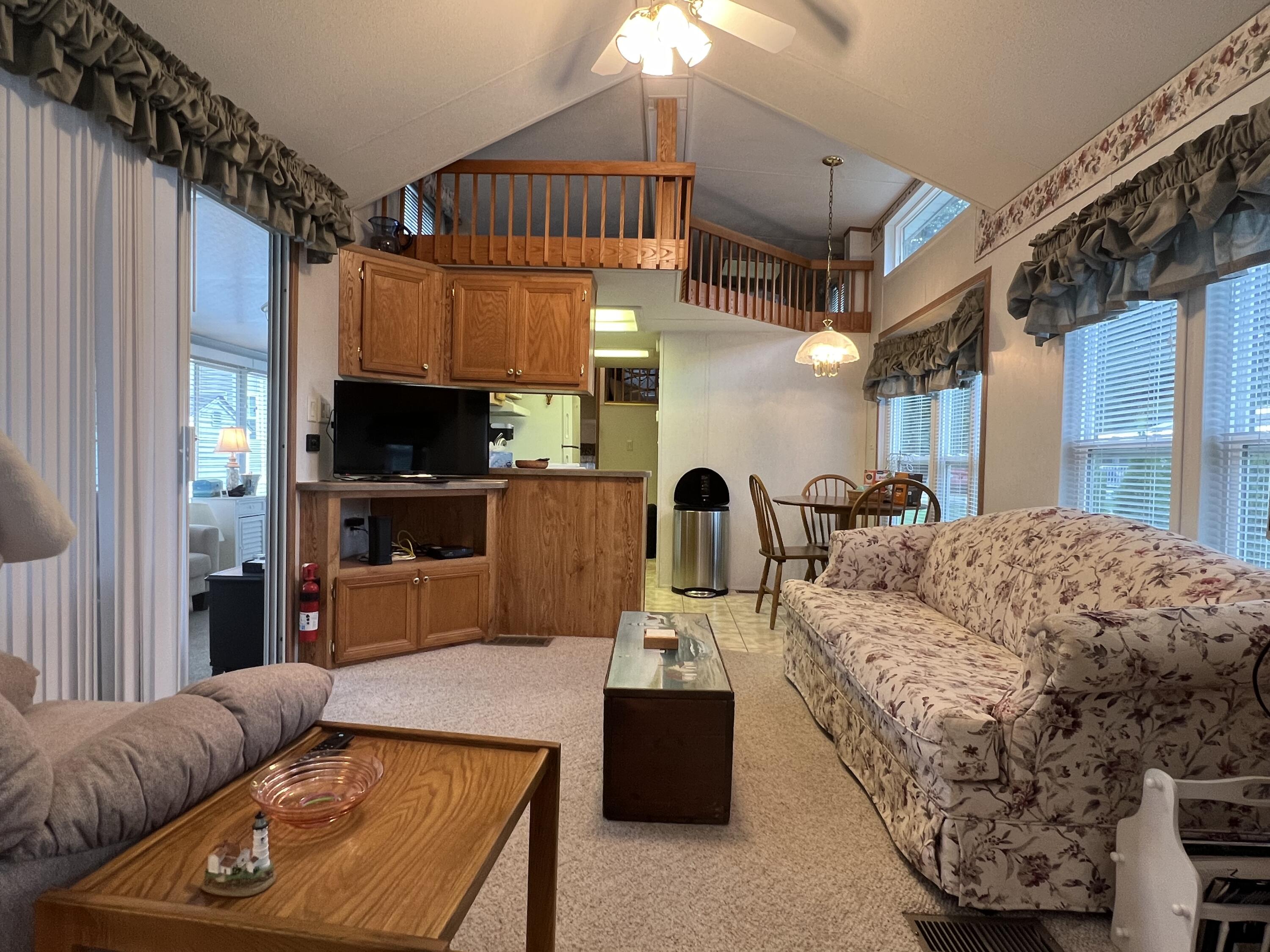 430 Post Road, Unit 95 Wells, ME 04090 - Photo 5 of 11 IMG_6832