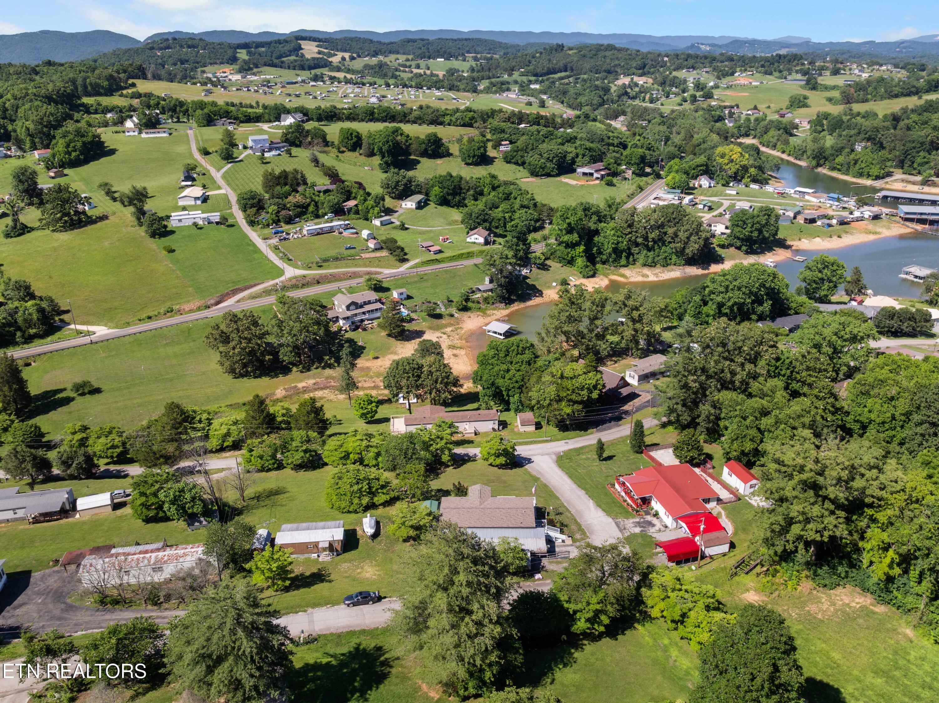 142 Honey Creek Lane Rutledge, TN 37861 - Photo 31 of 34 DJI_0805