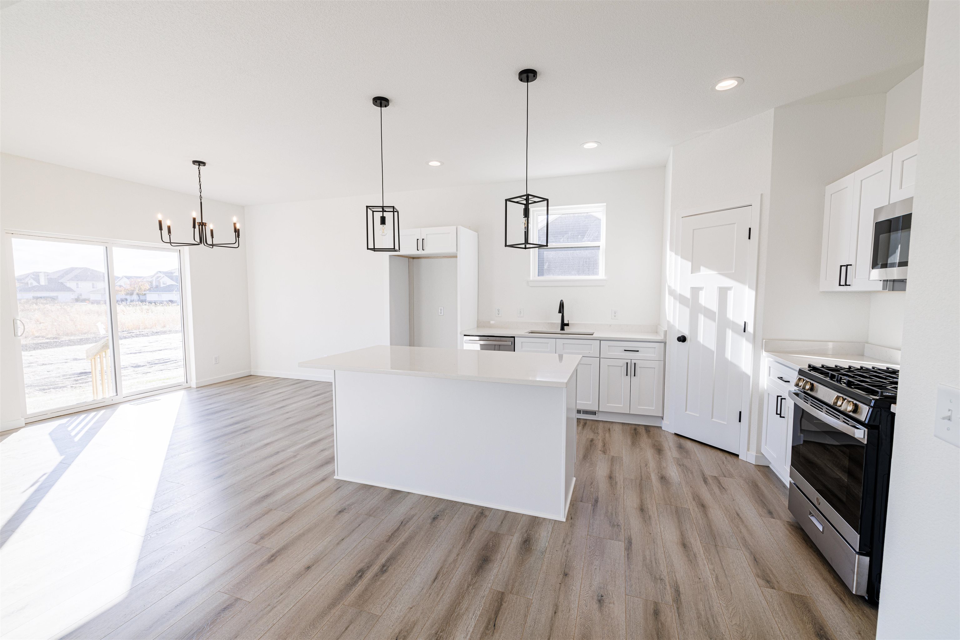 1708 Kyle Beloit, WI 53511 - Photo 9 of 17