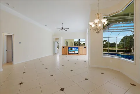 $1,590,000 | 7908 Warwick Gardens Lane, University Park, FL 34201
