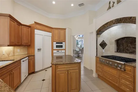 $1,590,000 | 7908 Warwick Gardens Lane, University Park, FL 34201