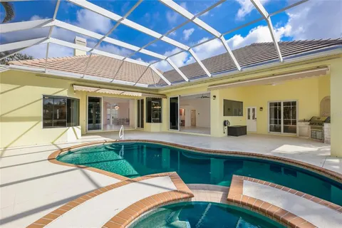 $1,590,000 | 7908 Warwick Gardens Lane, University Park, FL 34201