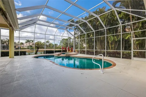 $1,590,000 | 7908 Warwick Gardens Lane, University Park, FL 34201