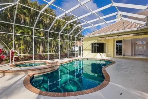 $1,590,000 | 7908 Warwick Gardens Lane, University Park, FL 34201