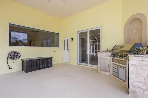 $1,590,000 | 7908 Warwick Gardens Lane, University Park, FL 34201