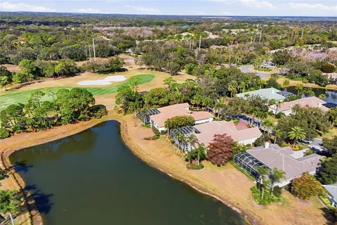 $1,590,000 | 7908 Warwick Gardens Lane, University Park, FL 34201