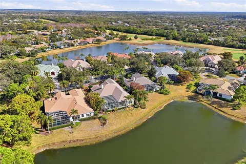 $1,590,000 | 7908 Warwick Gardens Lane, University Park, FL 34201