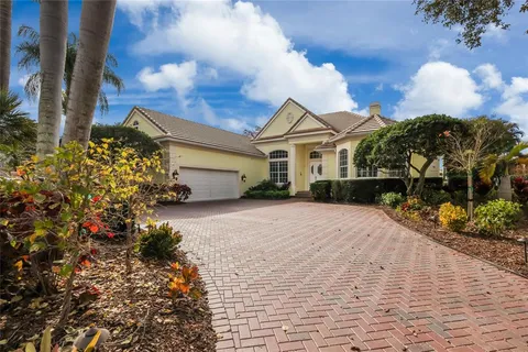 $1,590,000 | 7908 Warwick Gardens Lane, University Park, FL 34201