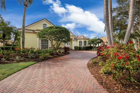 $1,670,000 | 7908 Warwick Gardens Lane, University Park, FL 34201
