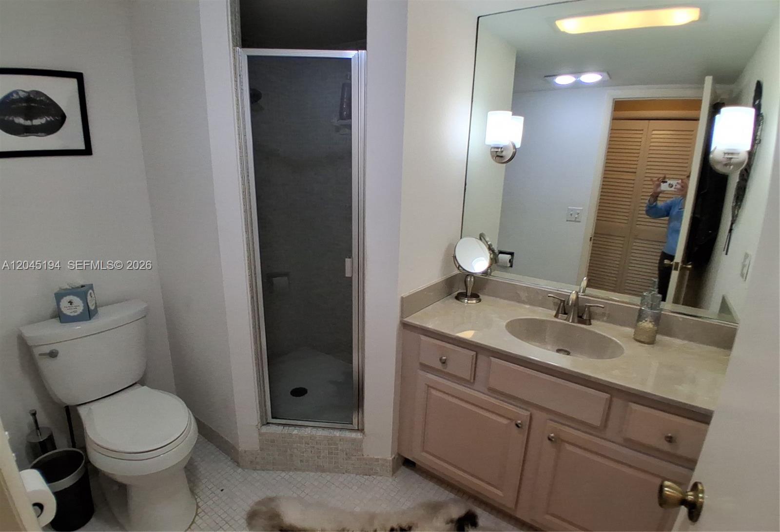 555 Northwest 4th Avenue, Unit 4250 Boca Raton, FL 33432 - Photo 10 of 21 Primary Bathroom