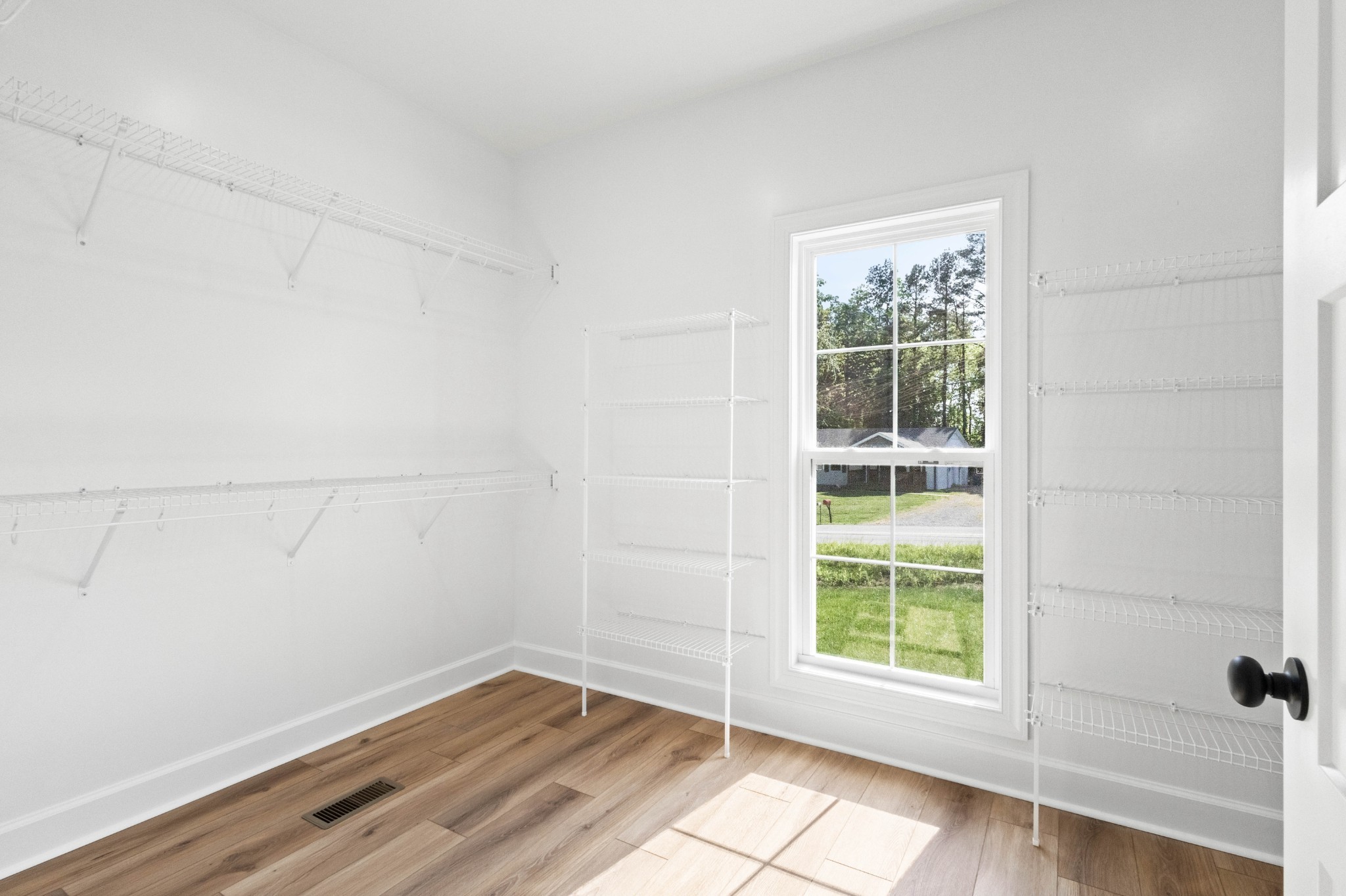 1087 Gratton Road Clarksville, TN 37043 - Photo 40 of 58 Gallery Image 40