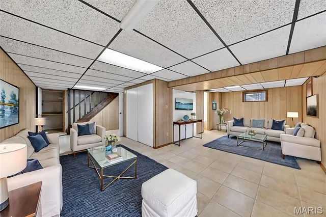 $459,900 | 49 Oak Springs Court, St. Charles, MO 63304